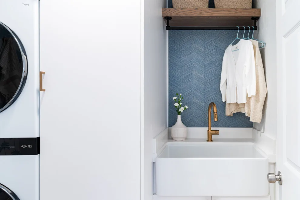 Encinitas Laundry and Bathroom Renovation by Brovia Interiors - Photo 10