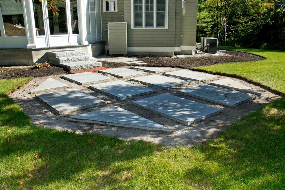 Classic Front Yard by Michael Therrien Landscaping, LLC - Photo 6