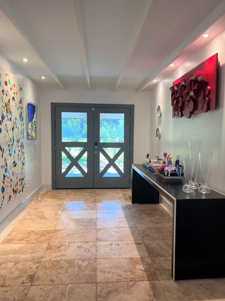 Entryway Transformation by Stage Of The Art - Photo 3