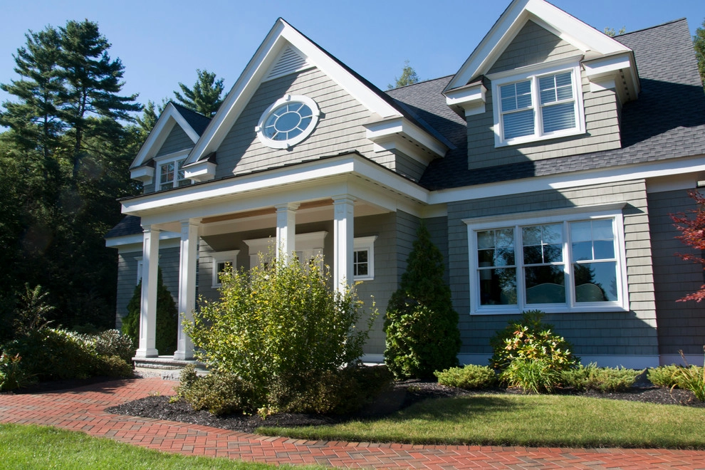 Classic Front Yard by Michael Therrien Landscaping, LLC - Photo 4