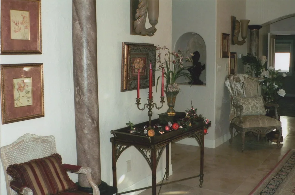 Access Points/Staircases by Nicole Décor & Design LLC - Photo 16