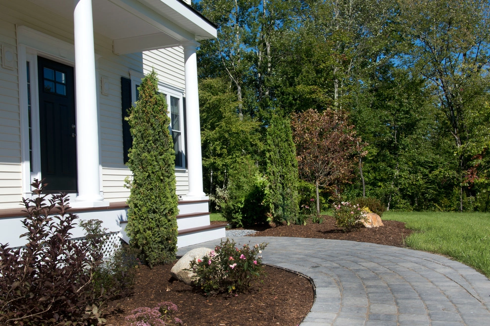 Residential Landscaping by Michael Therrien Landscaping, LLC - Photo 4