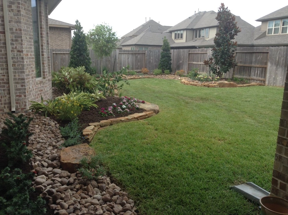 Recent Projects by Mike Ball Irrigation Landscape & Lighting - Photo 29