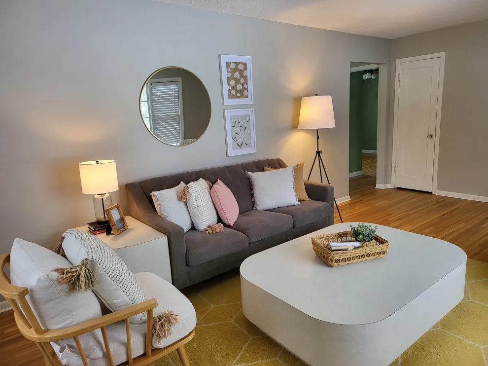 Well-Designed Interior Design And Home Staging - Photo 12