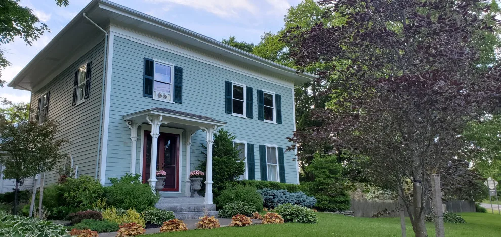 Exterior Color and Landscape Advisory by Your Space - Photo 5