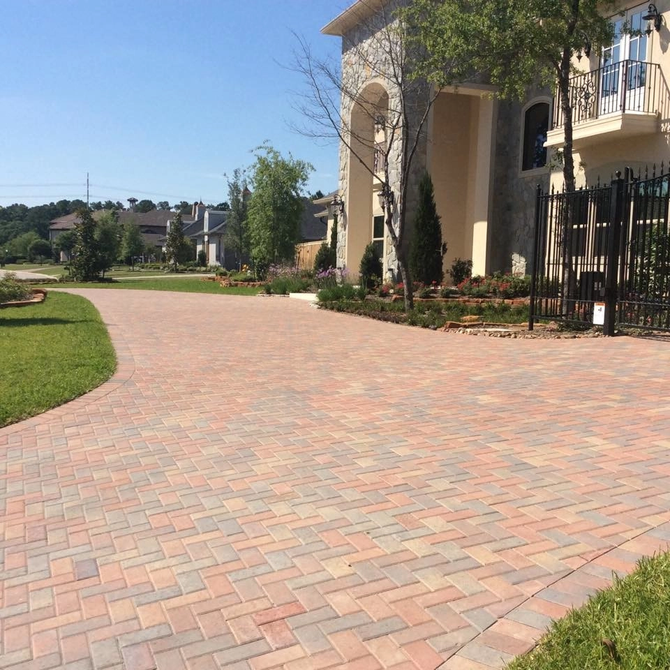 Recent Projects by Mike Ball Irrigation Landscape & Lighting - Photo 10