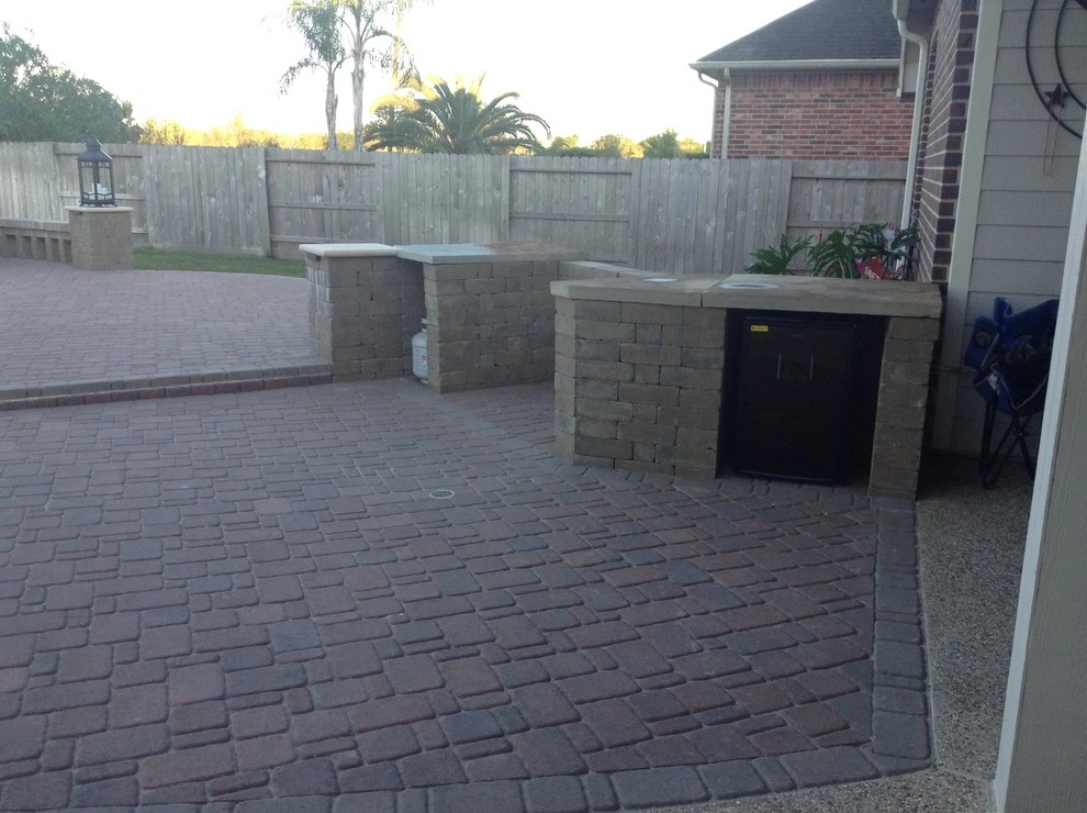 Outdoor Kitchen & Entertainment by Mike Ball Irrigation Landscape & Lighting - Photo 7