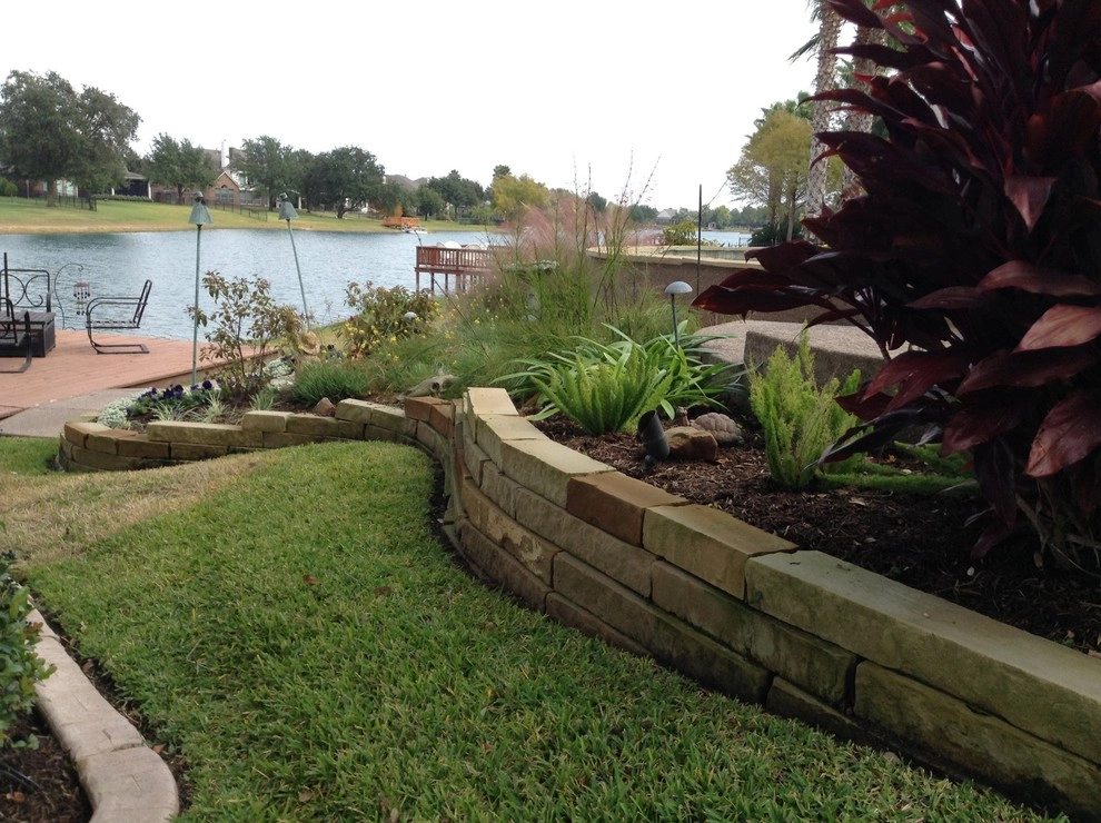 Recent Projects by Mike Ball Irrigation Landscape & Lighting - Photo 27