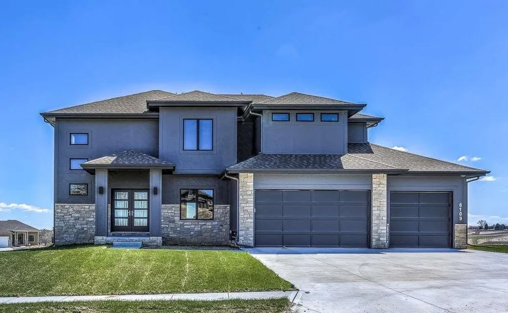 Autumn 2018 Contemporary Home Showcase by Parmley Interior Design - Photo 3