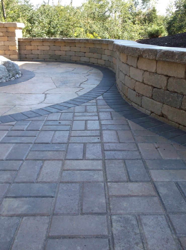 Mike's Clean Cut Landscaping, Inc - Photo 4