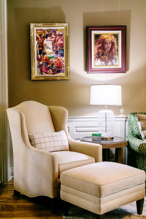 Holly Flinton Design Inc - Photo 6