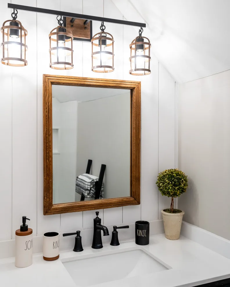 Country Style Bath by EDV Home Design - Photo 5
