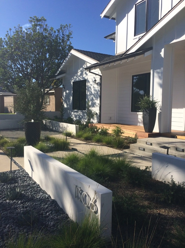 Elegant Estelle by Camille Beehler Landscape Design - Photo 3