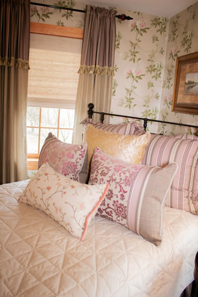 Enola Farmhouse by David's Interiors - Photo 13