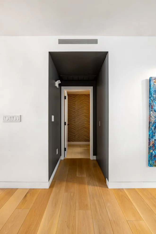 Penthouse at Union Square by Inside ELements - Photo 11