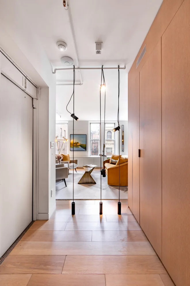 Penthouse at Union Square by Inside ELements - Photo 10