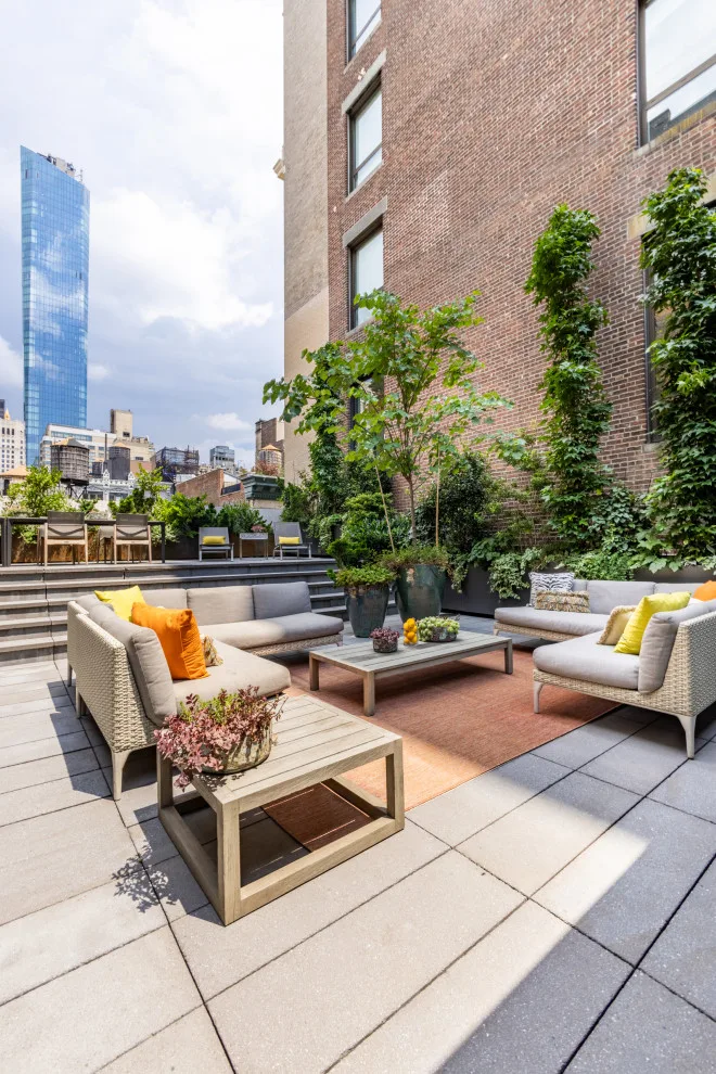 Penthouse at Union Square by Inside ELements - Photo 2