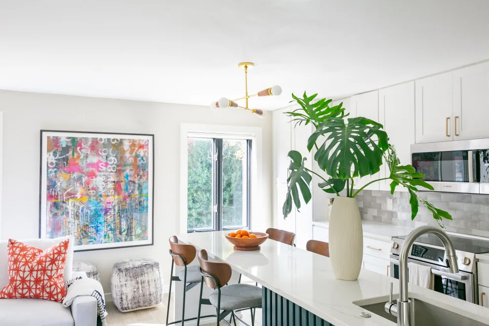 FED HILL SKY APARTMENT by Stephanie Bradshaw - Photo 2