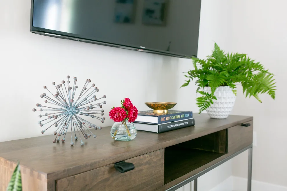 FED HILL SKY APARTMENT by Stephanie Bradshaw - Photo 11