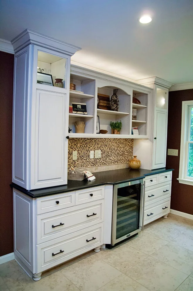 L B Interiors LLC - Photo 11
