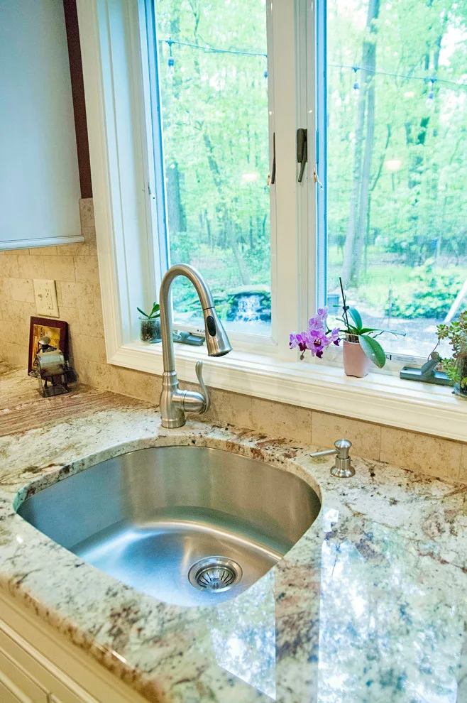 heritage chefs' kitchen by L B Interiors LLC - Photo 7