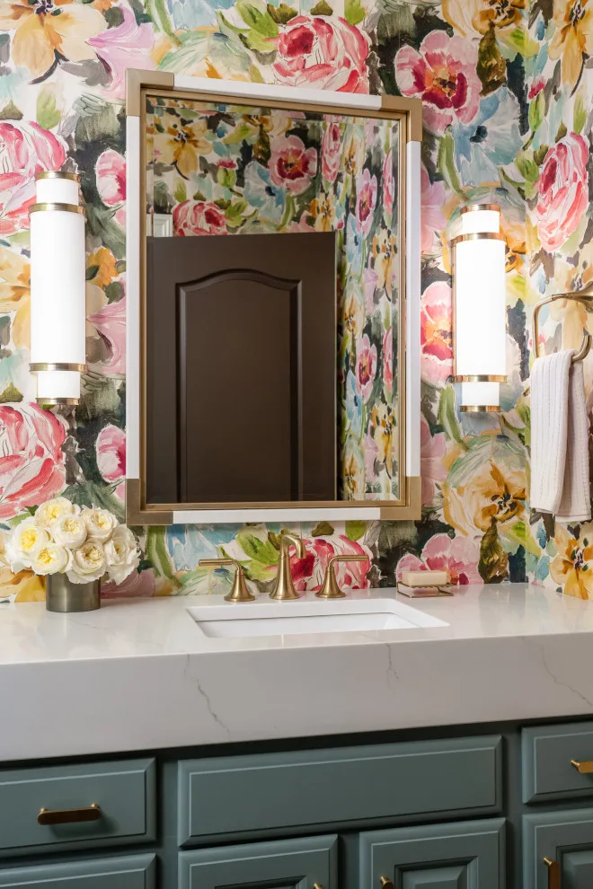 Botanical Washroom by Catherine Marrano Interiors - Photo 4