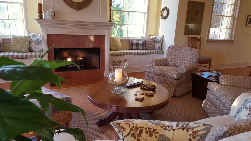 Florida Cottage by Steve Watson Interior Design - Photo 3