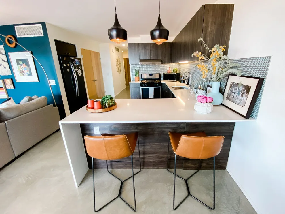 Fourth Avenue by Acacia + Spruce - Photo 6