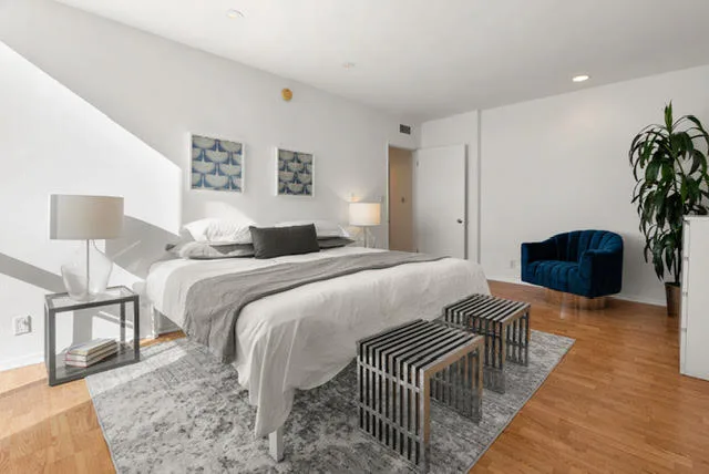 WE Home Staging Inc. - Photo 11
