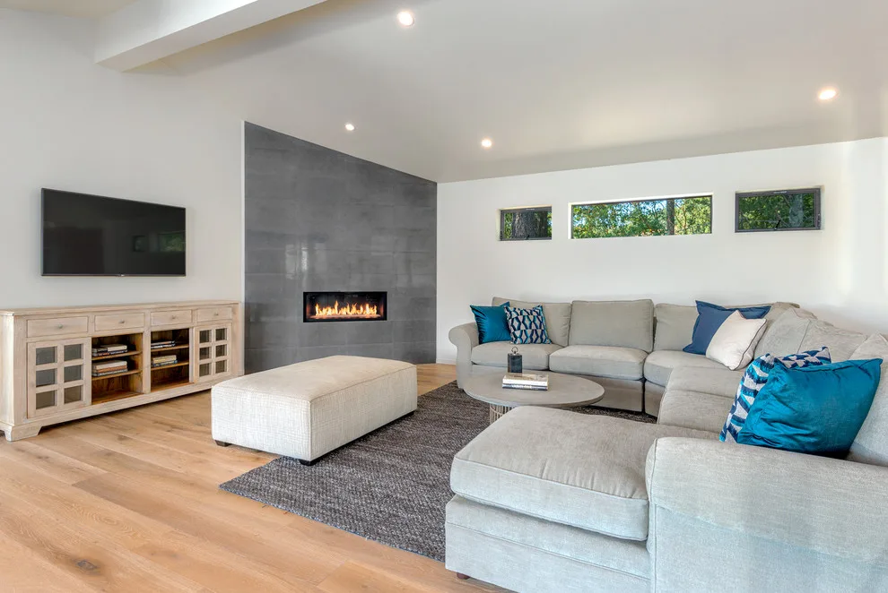 Franz Valley School Road - Interior Design, Construction, and Merchandising by Four Seasons Design Team - Photo 4