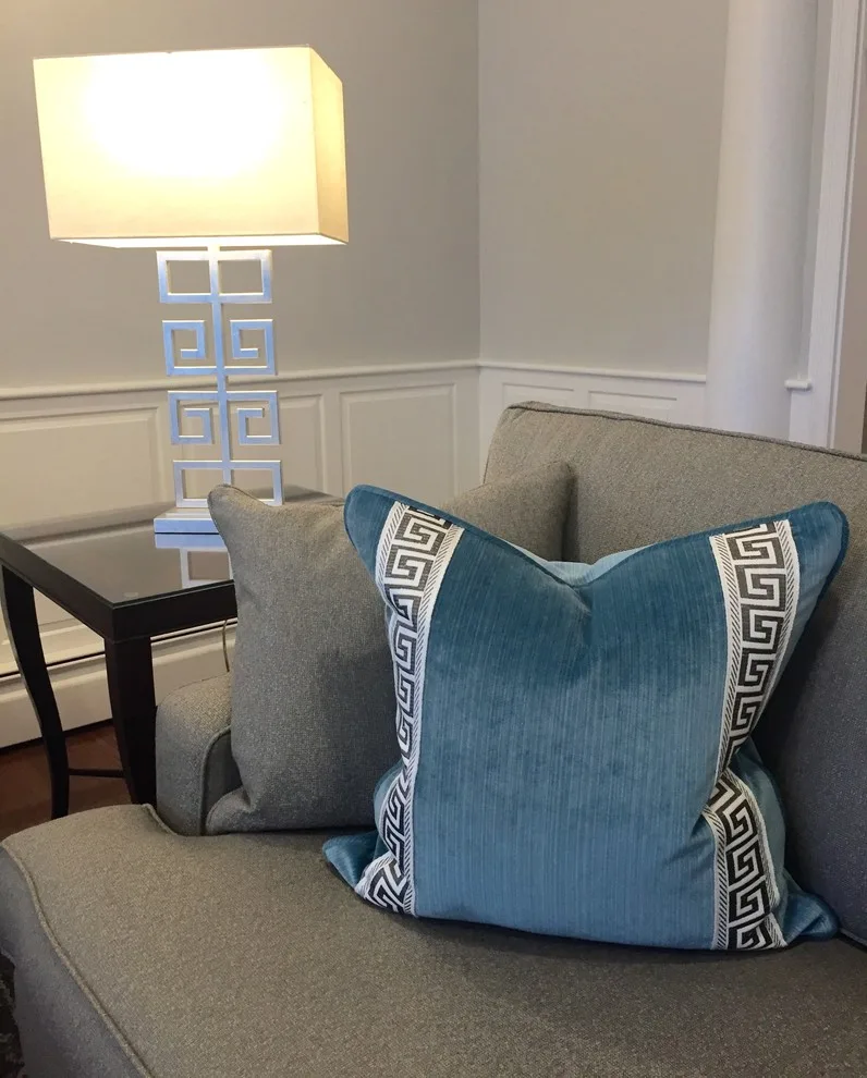 Contemporary Family Living Space by Kelly Simkovich At Main Line Sound & Video - Photo 4