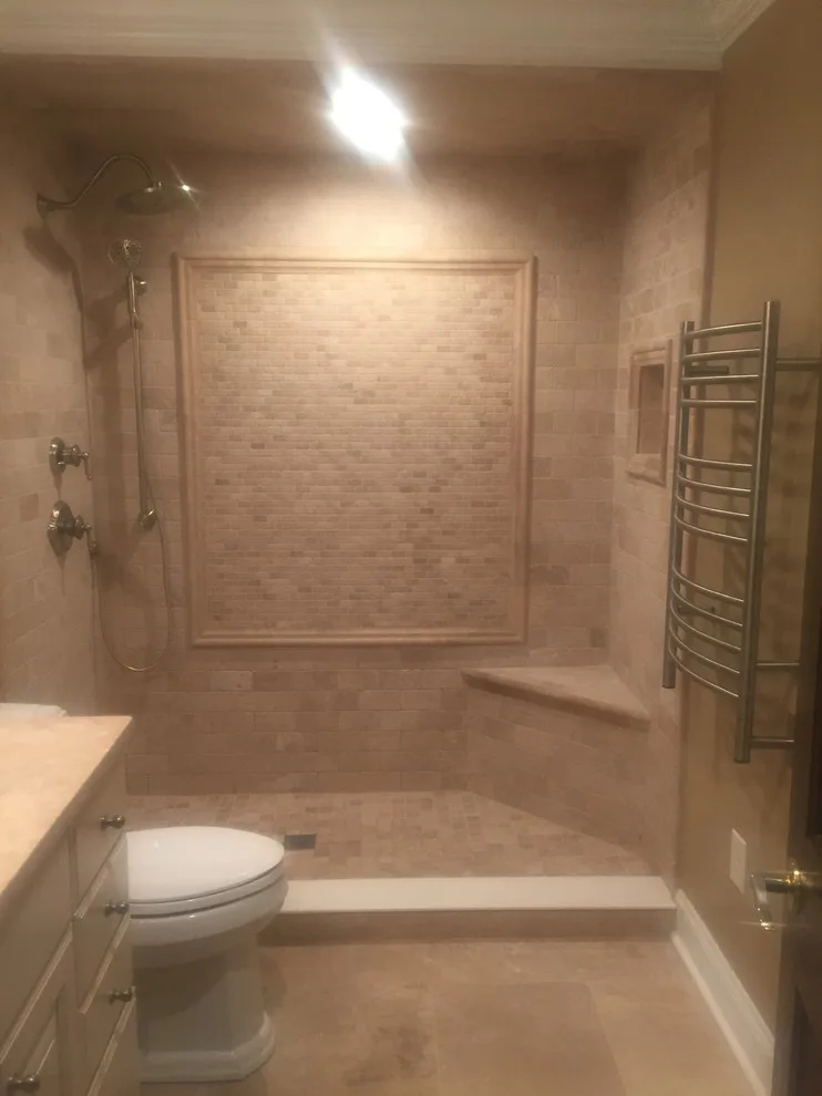 Frings corridor restroom by Sylvie Del Duca Interior Designs Services - Photo 7