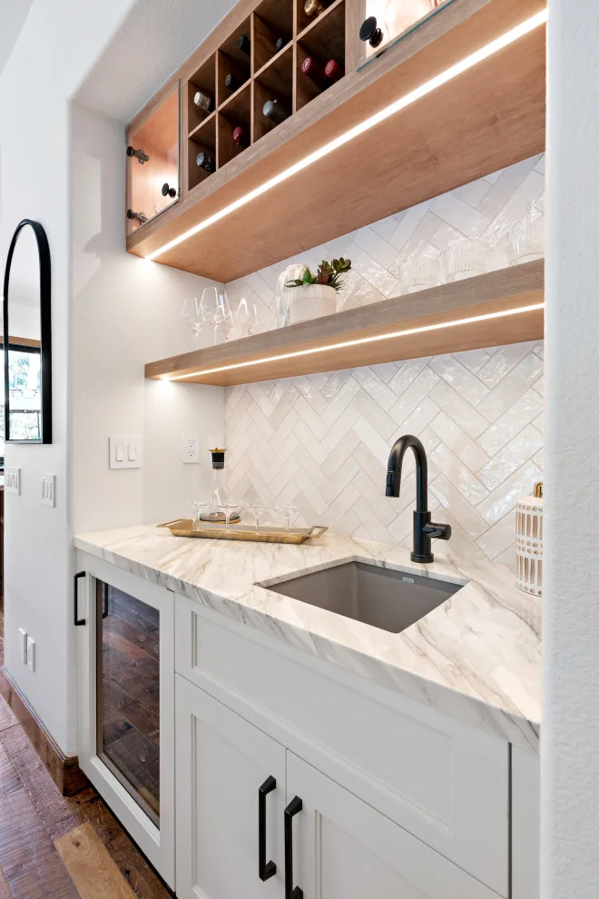 Brovia Interiors - Photo 8