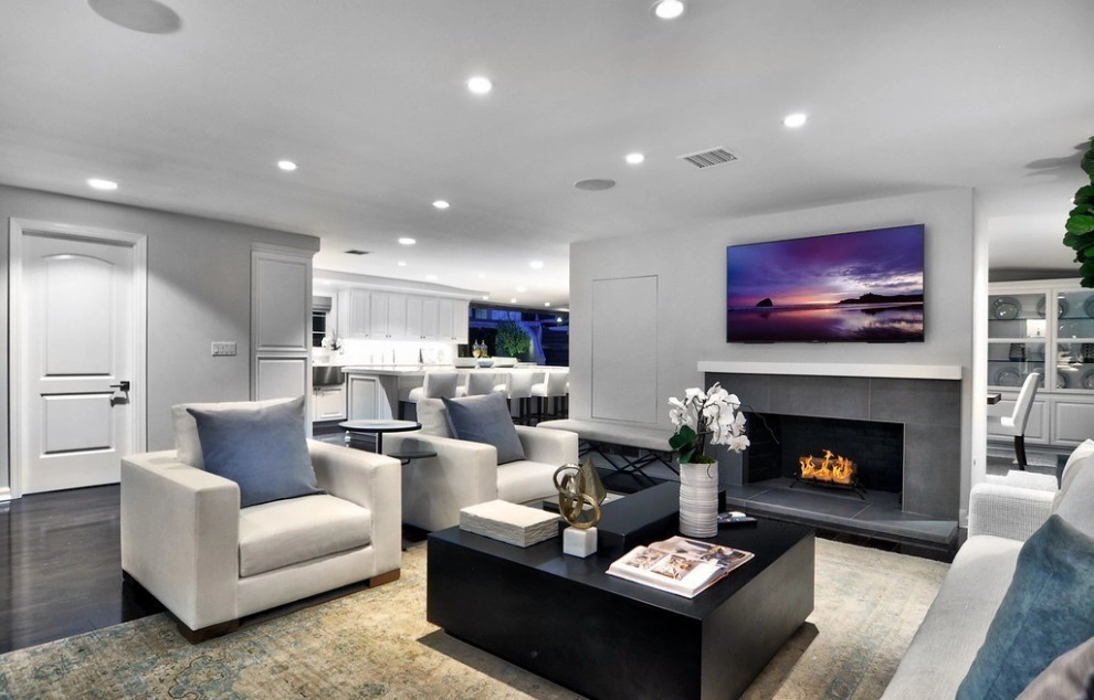 Corona Del Mar: Interior, Kitchen & Bathrooms by 3D Solutions - Photo 15