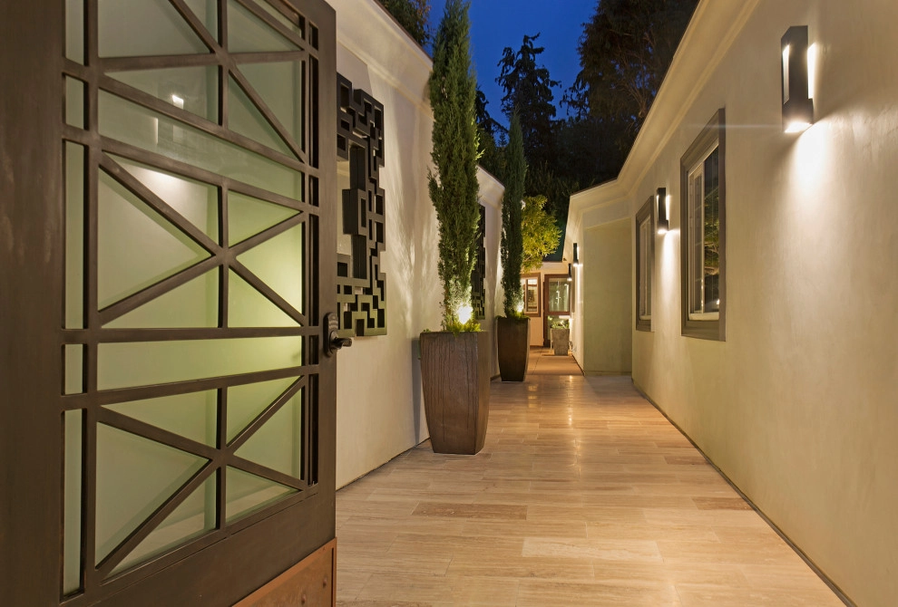 Corona Del Mar: Exterior Spaces by 3D Solutions - Photo 6