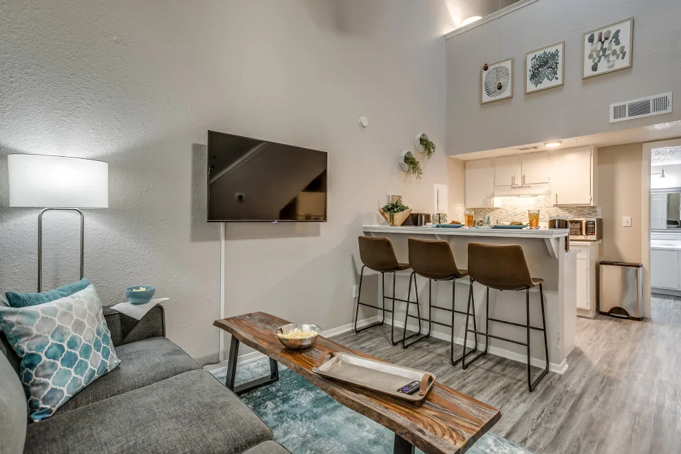 Mission Accomplished Interior Design & Staging - Photo 3