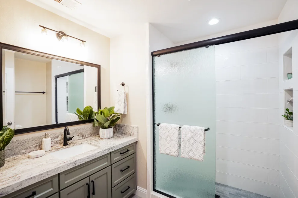 Woodward Hall Restroom by LHK Interiors - Photo 2