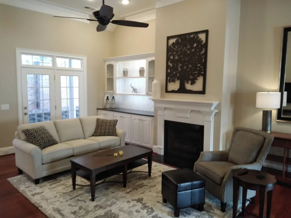 Gestner Interior Styling by Carol Nance - Photo 2