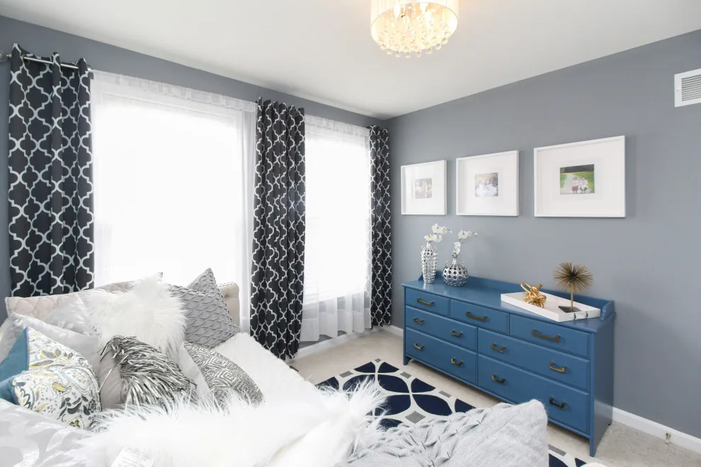 Girls Empower Bedroom by Kate Grzymala Design - Photo 3