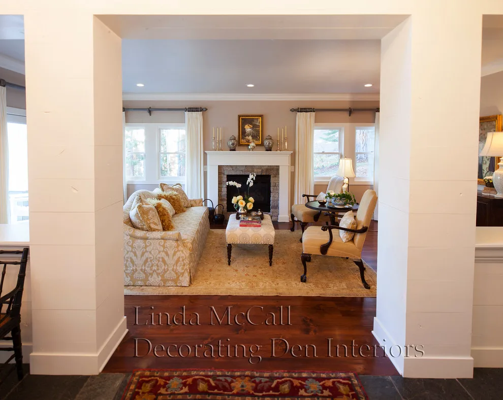 Decorating Den Interiors - Photo 6