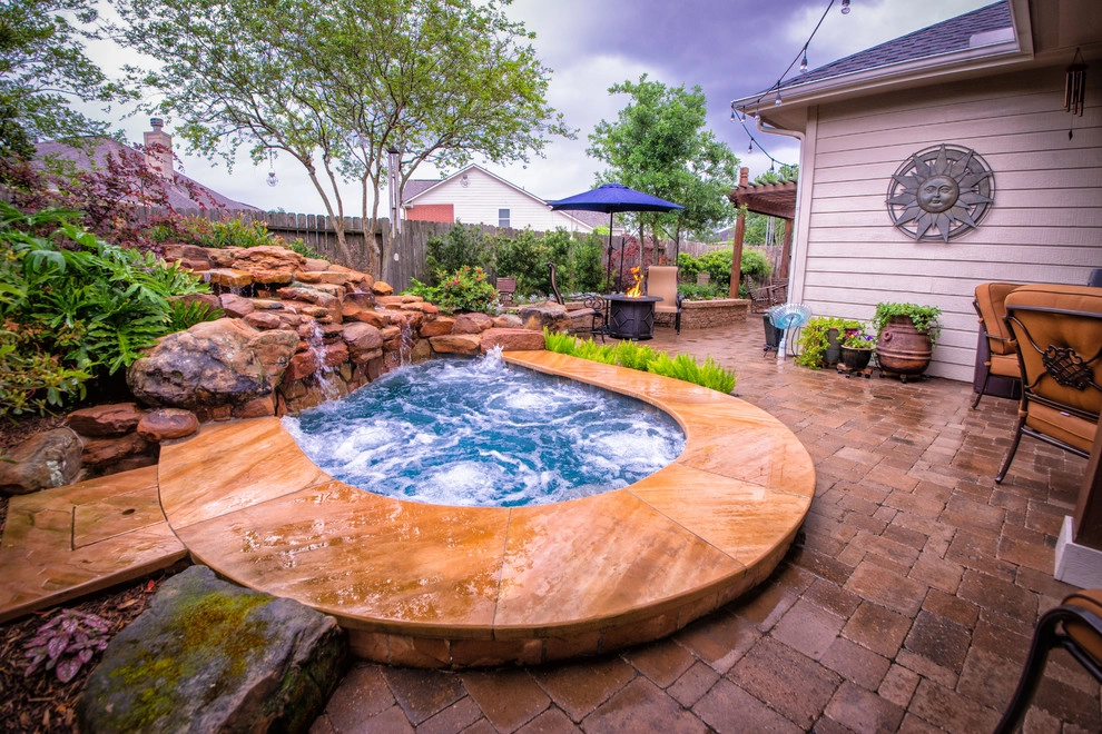Intimate Backyard Oasis by Mirror Lake Designs - Photo 5