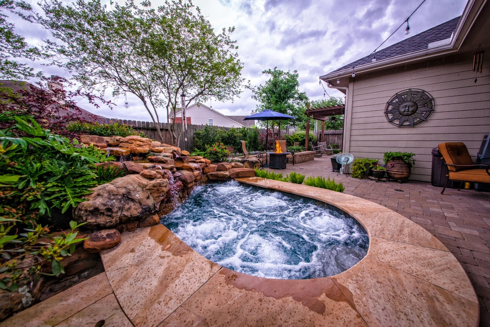 Intimate Backyard Oasis by Mirror Lake Designs - Photo 9