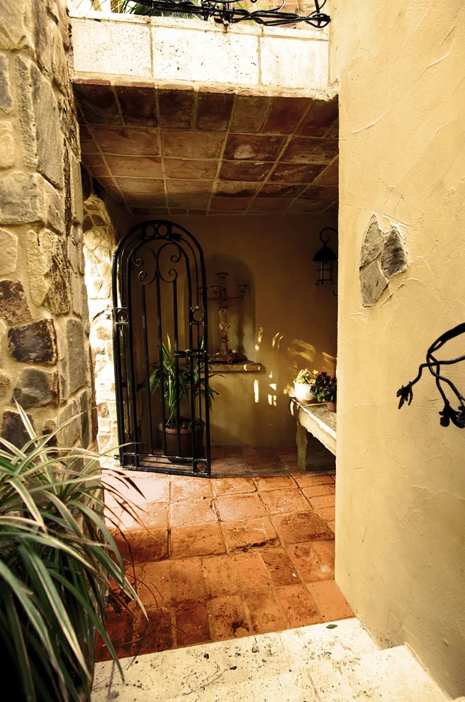 Views of Positano by Denise Stringer Interior Design - Photo 22