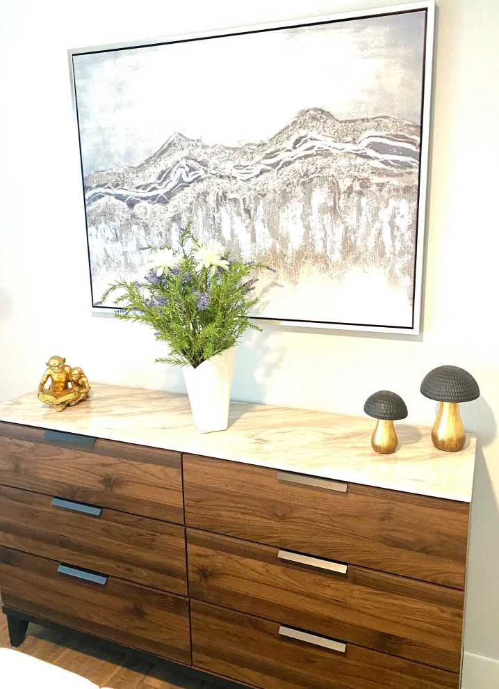 Golden and Eco-Friendly Living by Jana Ward Interiors - Photo 7