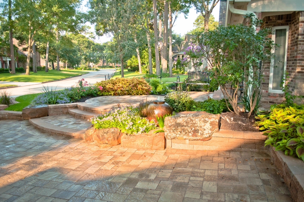 Decks, Courtyards, and Patios by Mirror Lake Designs - Photo 35