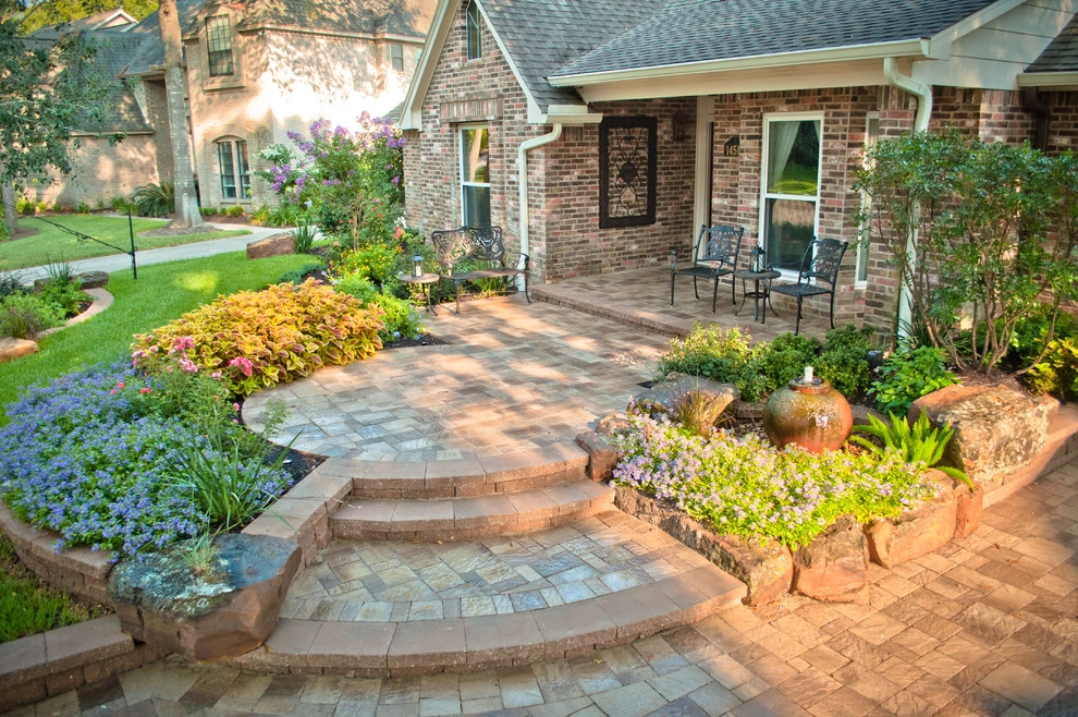 Decks, Courtyards, and Patios by Mirror Lake Designs - Photo 46