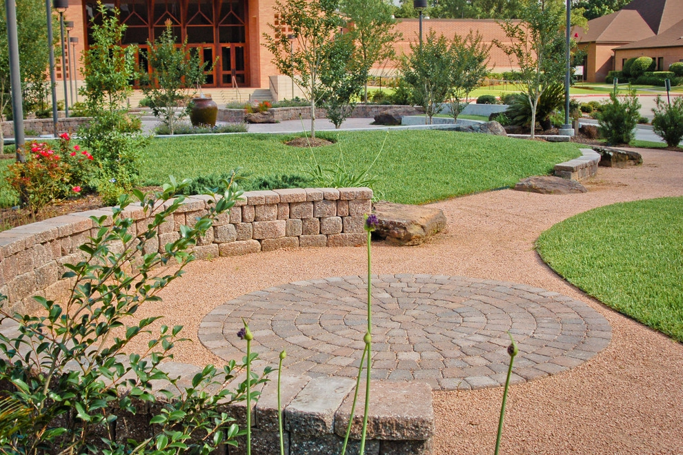 Decks, Courtyards, and Patios by Mirror Lake Designs - Photo 19