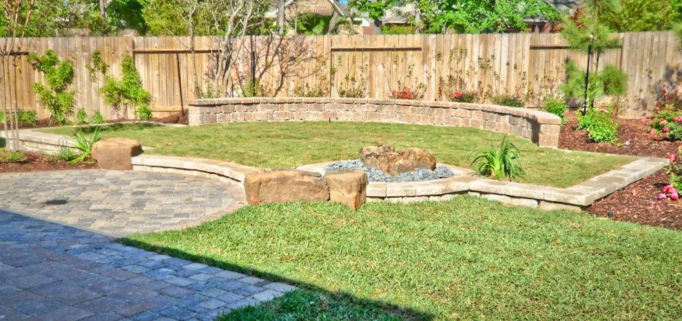 Decks, Courtyards, and Patios by Mirror Lake Designs - Photo 21