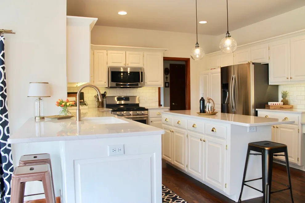 Golden Elegance by C & T Design Company - Photo 3