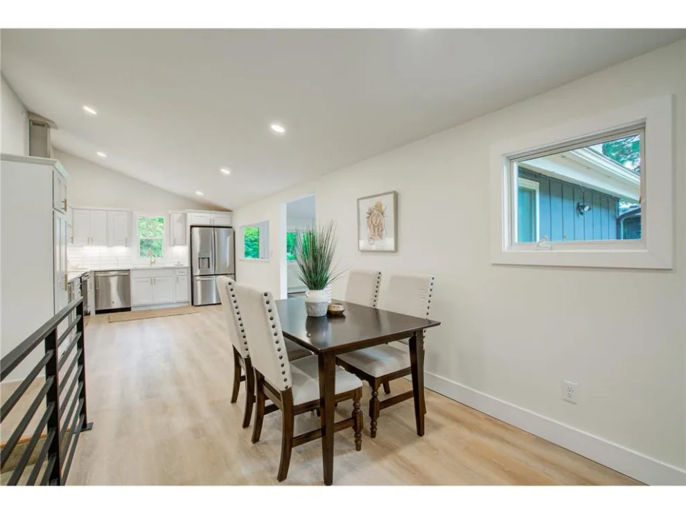 Golden Valley Performance by Well-Designed Interior Design And Home Staging - Photo 12